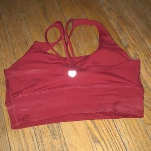 sports bra